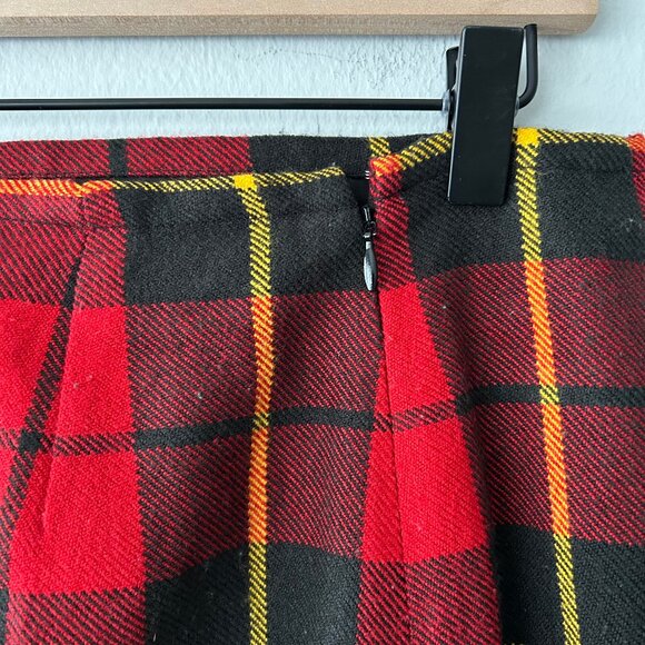 JW Anderson x Uniqlo Red Plaid Wool Blend Midi Skirt Women’s Size 2 - Picture 4 of 8